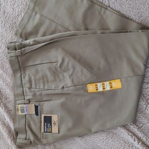 Dockers  signature khaki pants